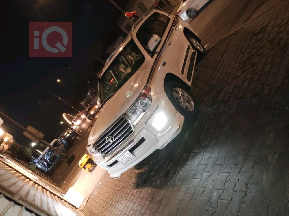 تويوتا لاندكروزر